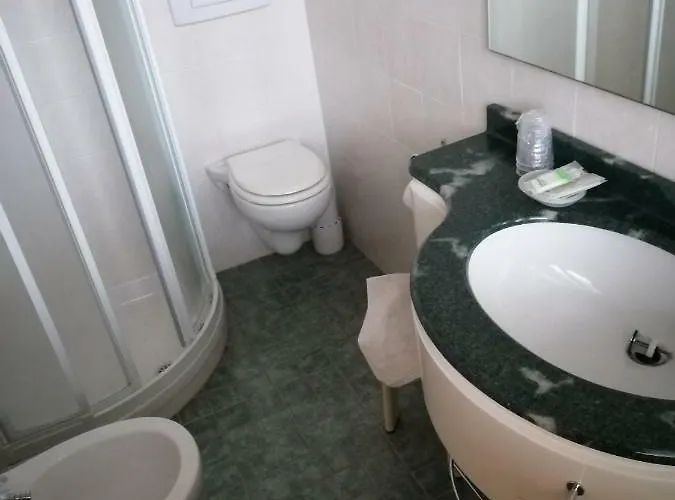 Domiziana Отель 3*