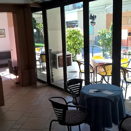 Отель Domiziana