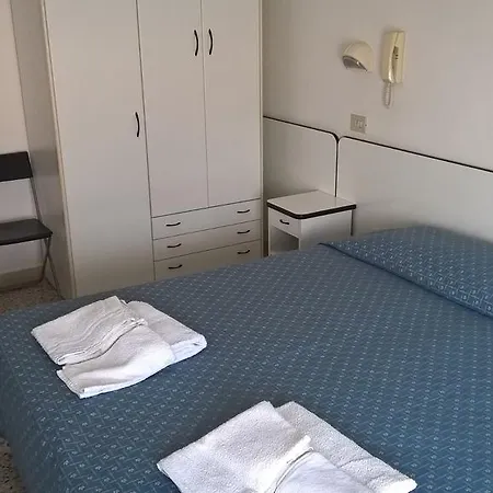 Hotel Domiziana 3*