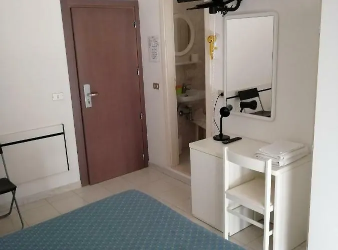 Domiziana Ξενοδοχείο 3*